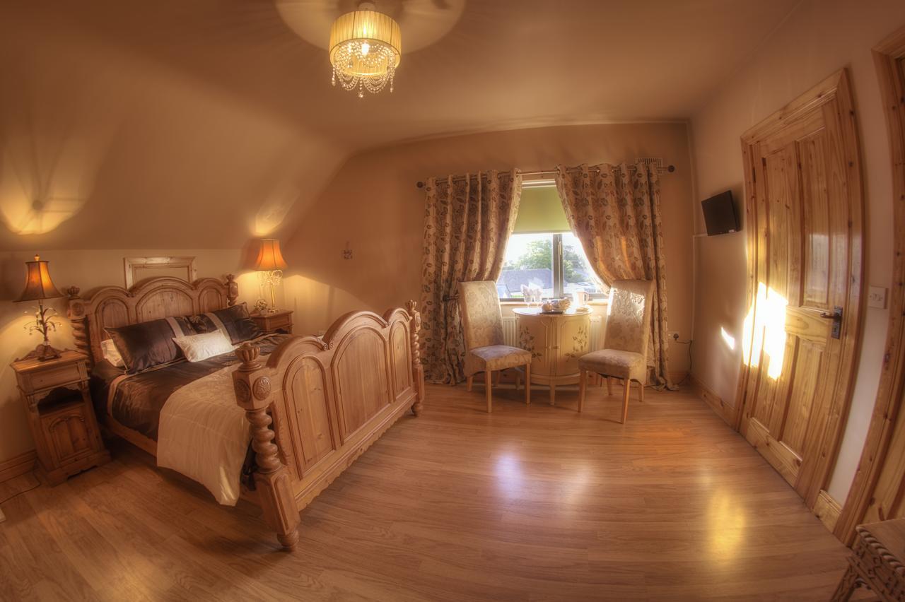 Bed and Breakfast Walkers Nest Carlingford Esterno foto