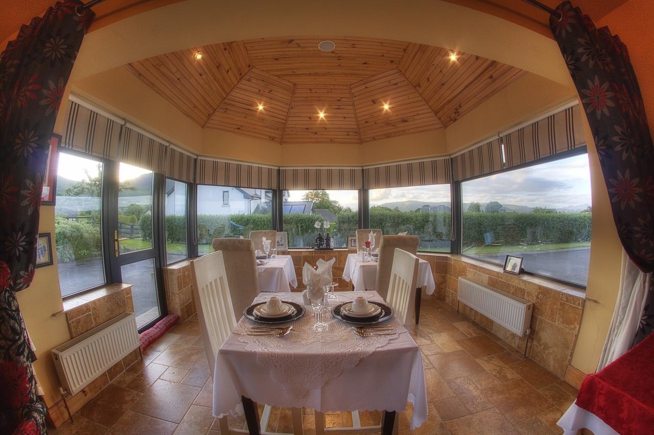 Bed and Breakfast Walkers Nest Carlingford Esterno foto