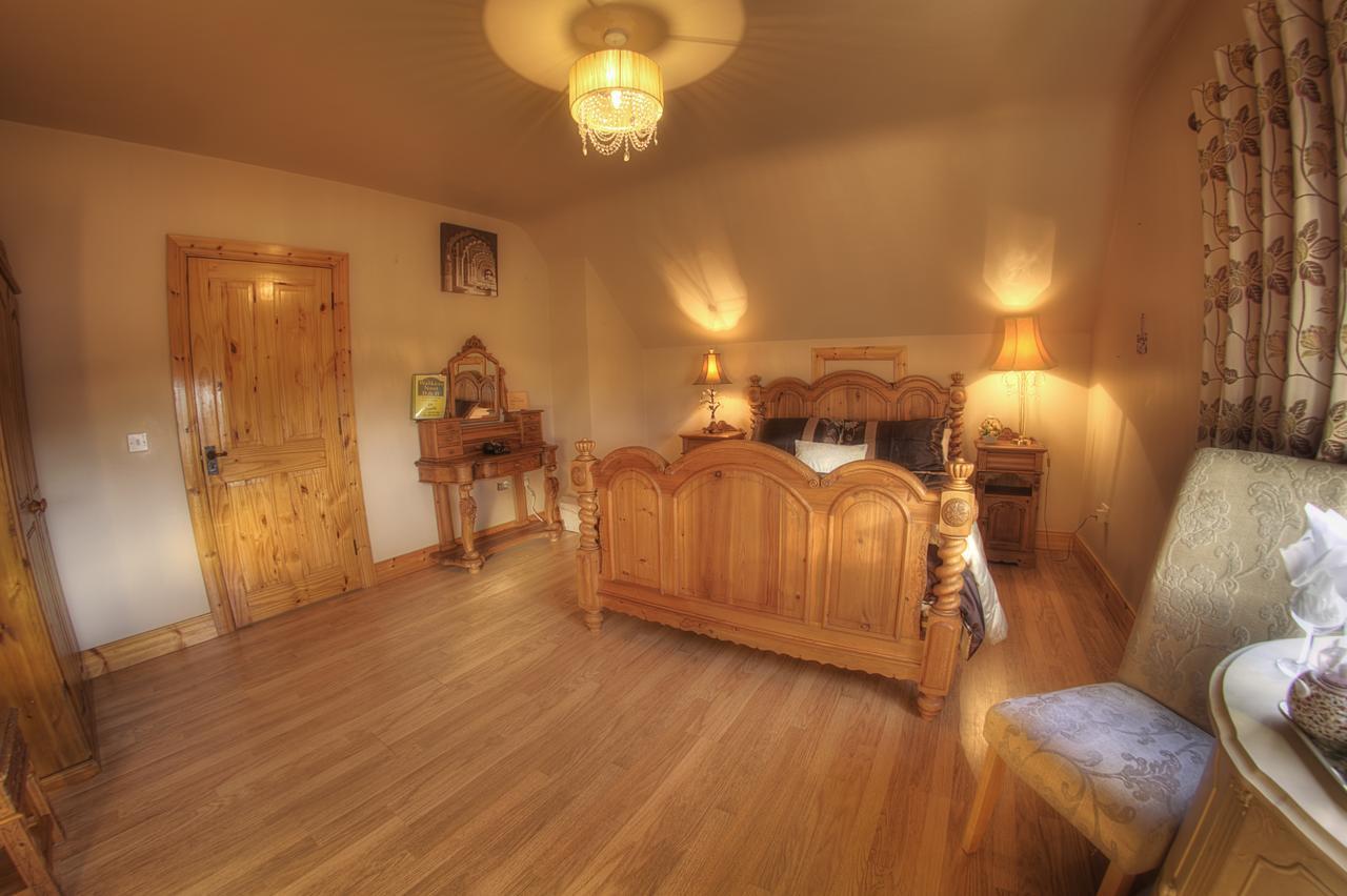 Bed and Breakfast Walkers Nest Carlingford Esterno foto