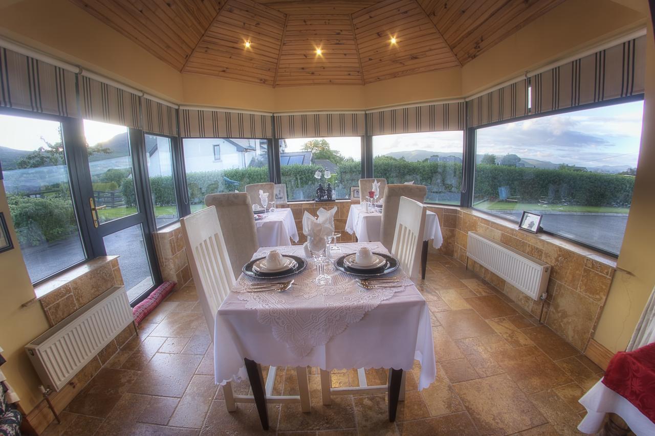 Bed and Breakfast Walkers Nest Carlingford Esterno foto